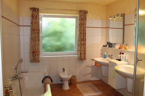 Vollbad mit Bidet