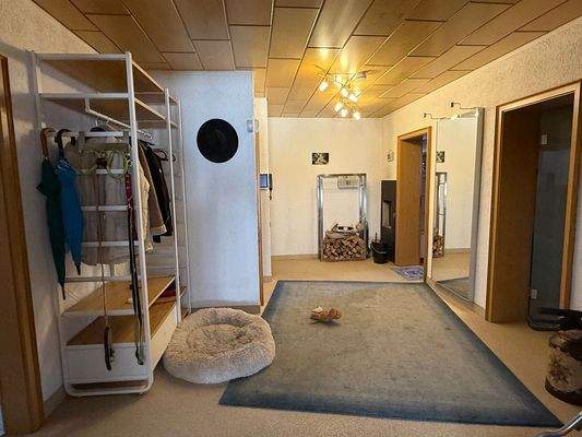 1 EG links Wohnungsflur