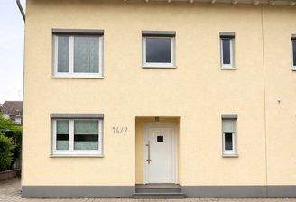 Frontansicht | Straße