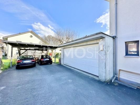 Doppelcarport und Doppelgarage