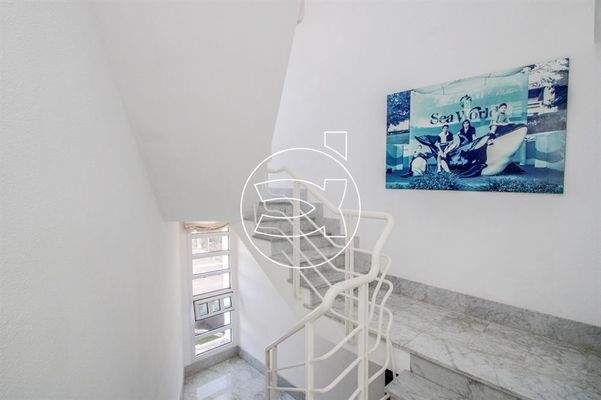 Hervorragendes Objekt