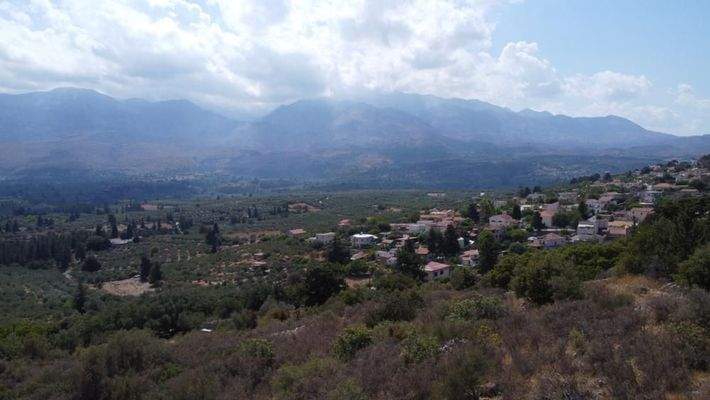 Kreta, Kaina: Grundstück mit herrlichem Bergblick zu verkaufen