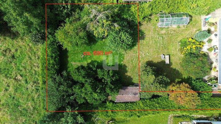 Luftbild mit Fläche