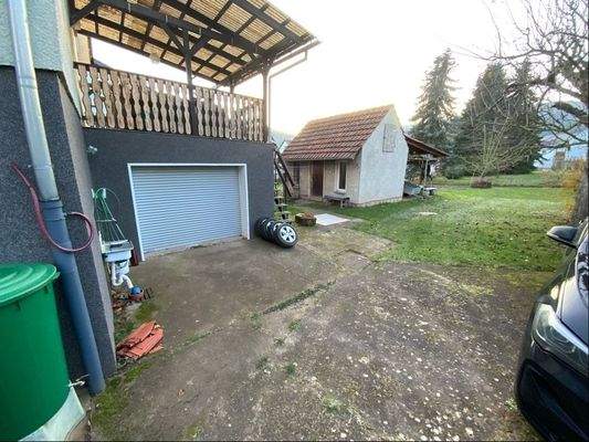 Zufahrt zur Garage