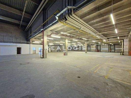 Innenansicht Halle Mieteinheit 12