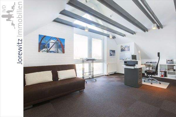 025 - Arbeiten Spitzboden