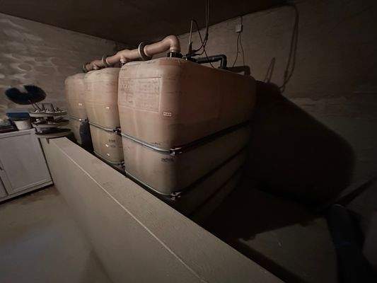 36 Öltanks - Kopie.jpg