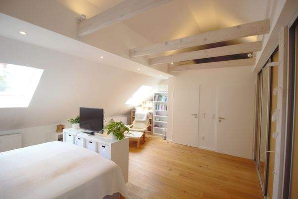 Tür zum UG und zum Abstellraum