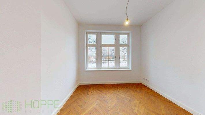 Schlafzimmer oder Büro Erdgeschoss Bild 1