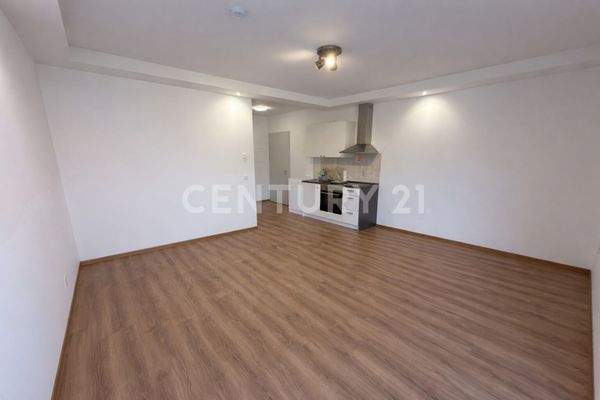 Wohn-Ess-Schlafbereich