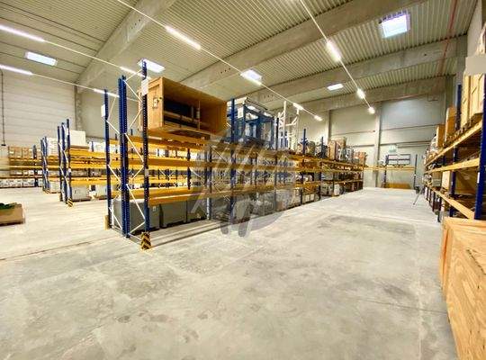 INFOS UNTER: 06171-586000