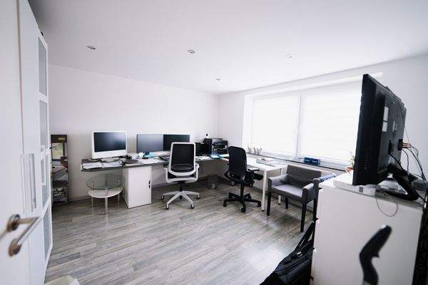 Büro im EG