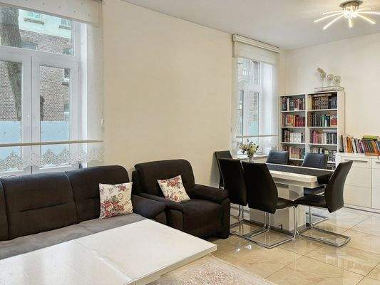 Wohn- und Essbereich EG