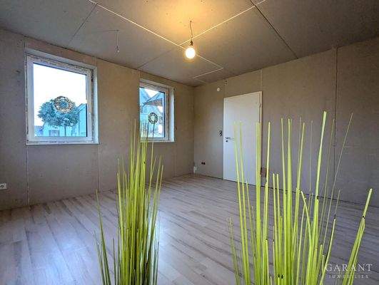 PXL 20251018 161900671