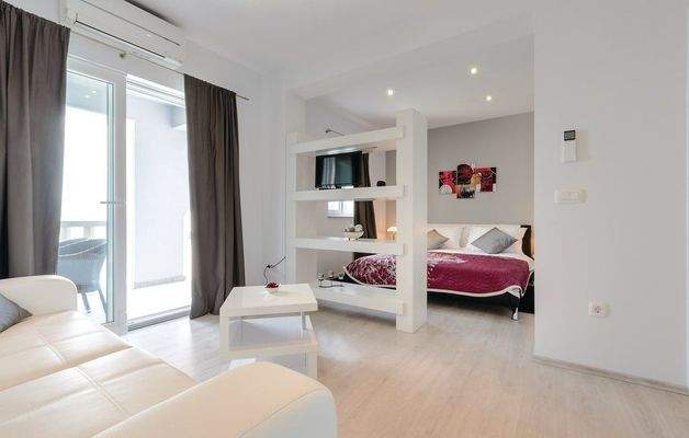 Großes Schlafzimmer