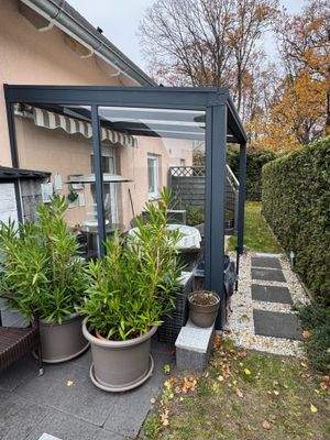 Ostterrasse überdacht