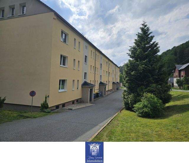 Himmlische Dachgeschosswohnung zum Wohlfühlen in herrlicher Umgebung! - Foto 3