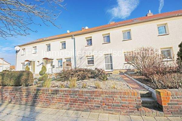 Hausansicht / Straßenseite