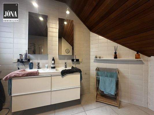 Badezimmer OG