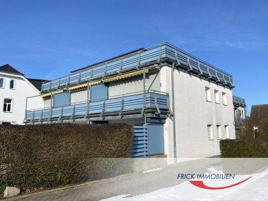 1 Hausansicht Logo.jpg