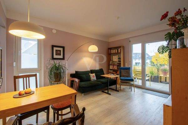 Wohnbereich mit Balkonausgang