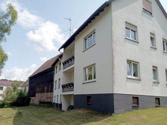 Außenansicht mit Balkone