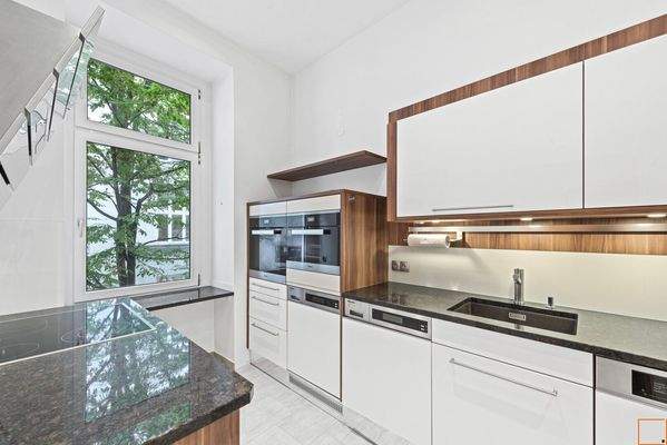 Küche aus einer zweiten Perspektive