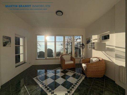 Wintergarten mit Terrasse