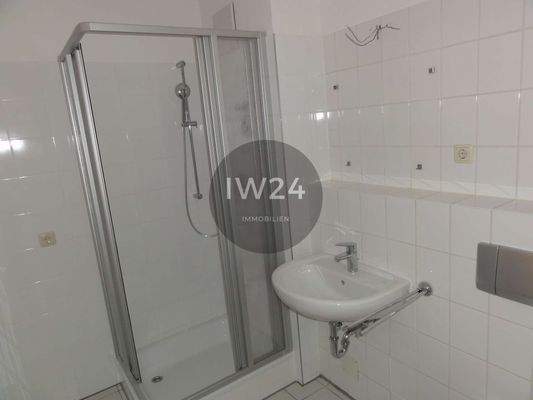 Bad mit Dusche