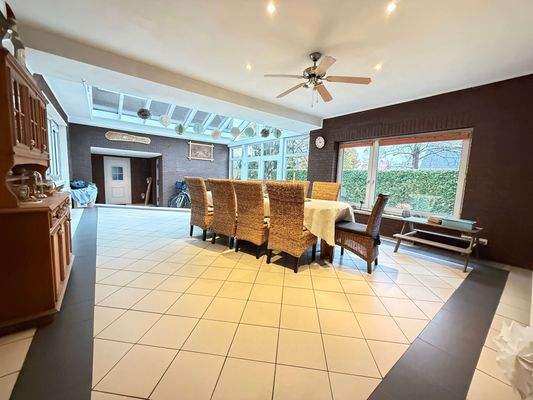 Beheizter Wintergarten 