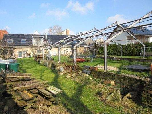 Hausansicht vom Garten