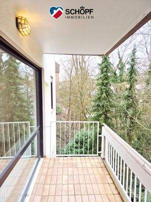 Balkon mit Beleuchtung