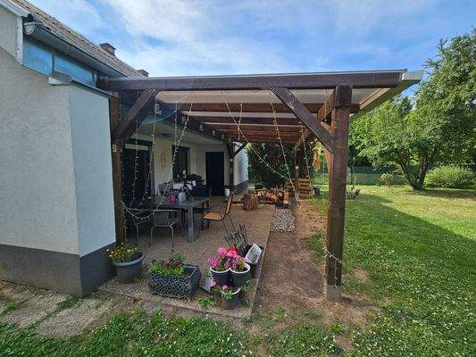 Überdachte Terrasse 2