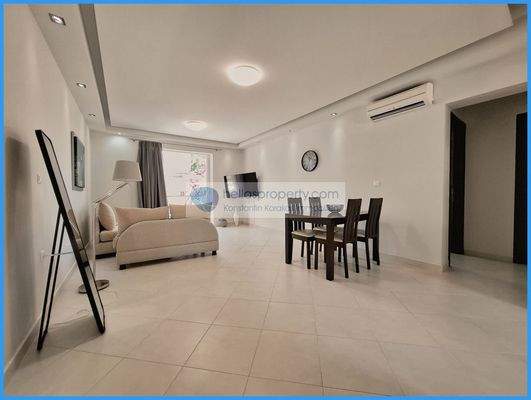 76ac7d85c15441d3a3b32755bfca01cb-original