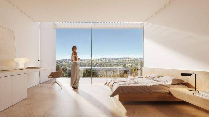 Detached Villas Near Golf Courses in Estepona