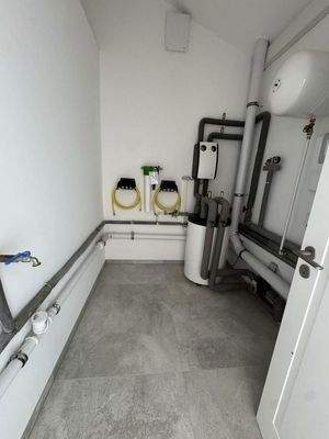 Technik-Hauswirtschaftsraum EG