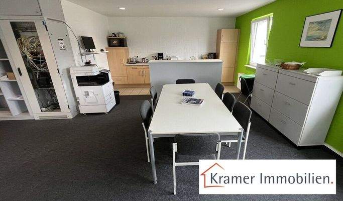 Küche mit Tresen (2)