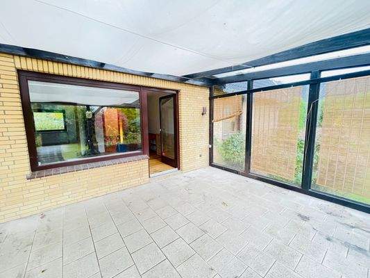 Überdachte Terrasse