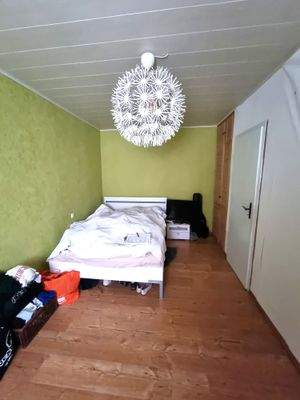 separate Wohnung: Schlafzimmer