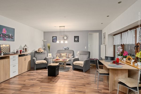 Wohnung Nr. 1 (124,06m² Wohnfläche) - Wohnzimmer