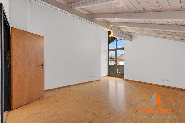 Elternschlafzimmer mit Balkon