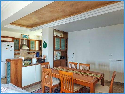 41ebaeb8a3e64a8799a88b9d3fd21e5e-original