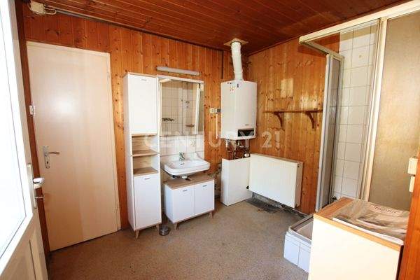 Badezimmer 1. Wohneinheit