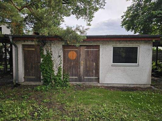 Werkstatt mit Nebenraum