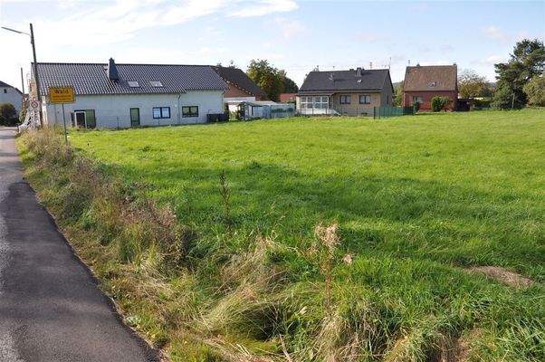 Blick auf die Nachbarschaftsbebauung