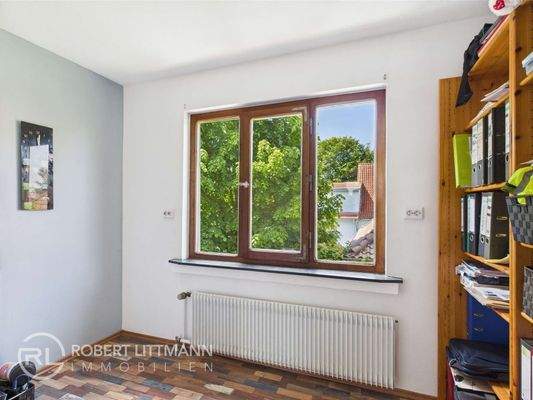 Zimmer Obergeschoss/ Büro 