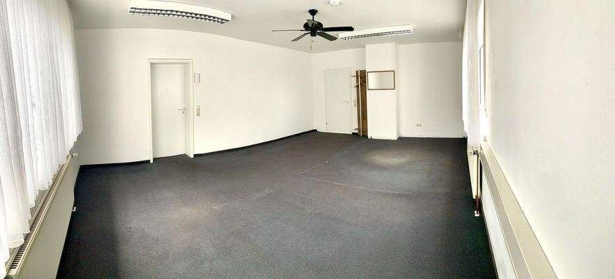 Büro/Praxisraum 32,7qm