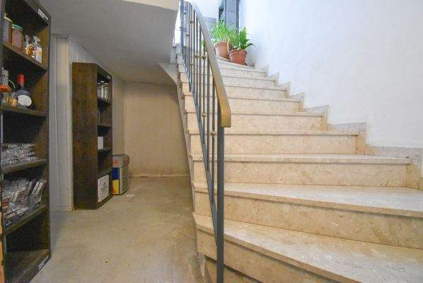 19 Zugang Keller.JPG