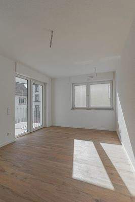 Wohnbereich mit Zugang Südbalkon