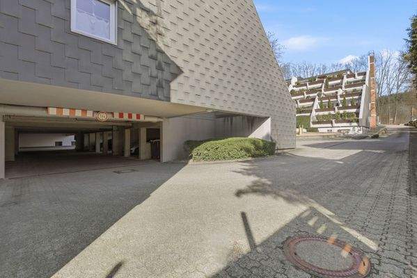 Zufahrt Stellplatzanlage